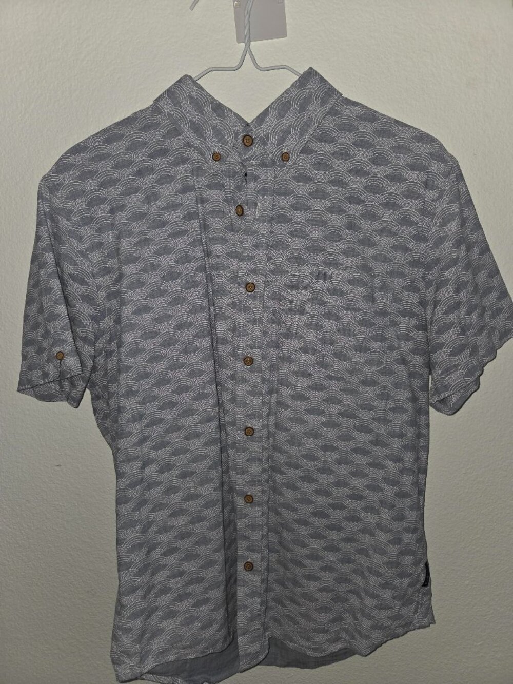 Men's Medium Button Down